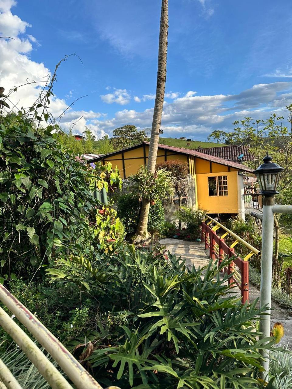 圣罗莎德卡瓦尔El Refugio Del Colibri住宿加早餐旅馆 外观 照片