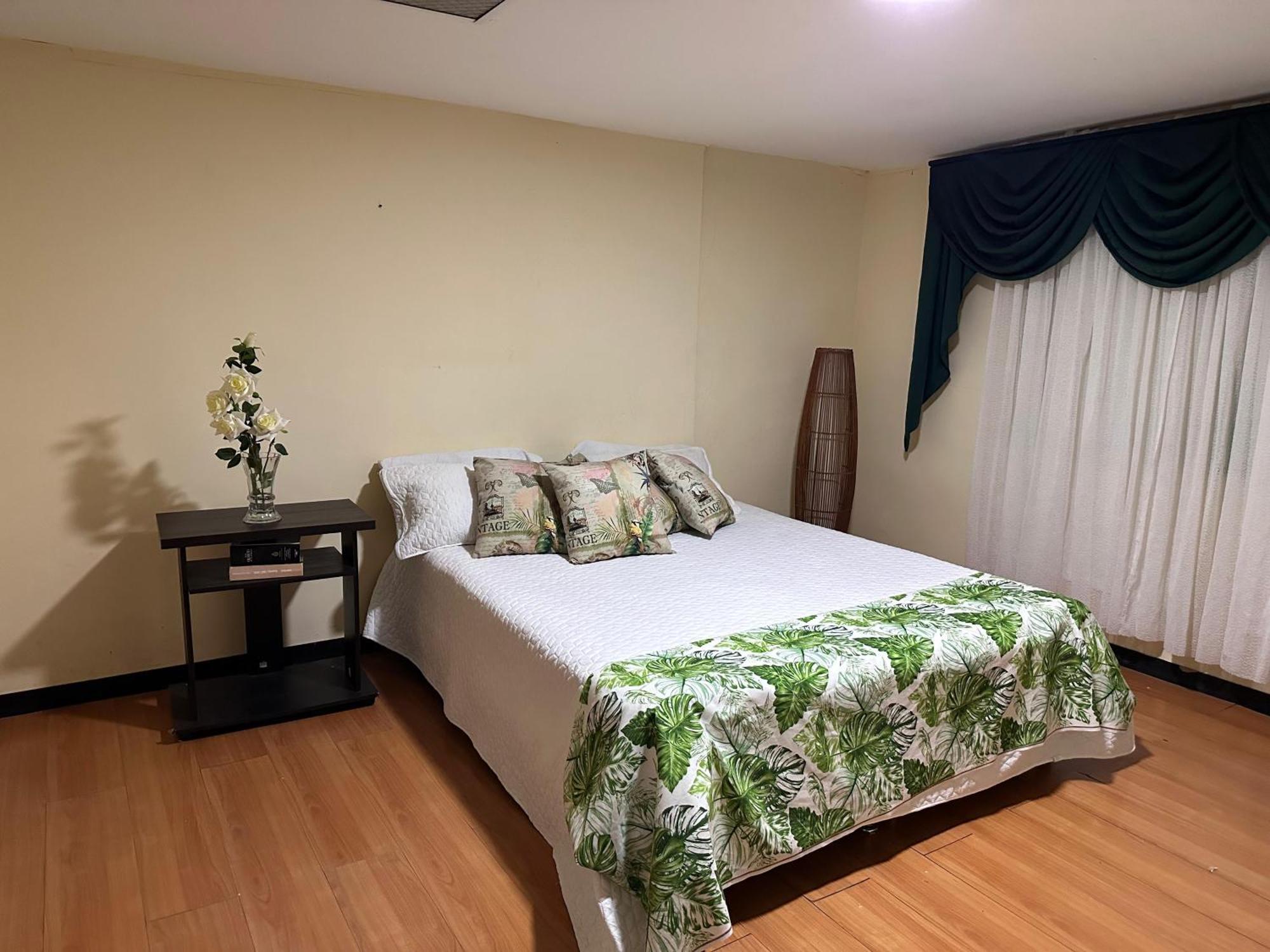 圣罗莎德卡瓦尔El Refugio Del Colibri住宿加早餐旅馆 外观 照片